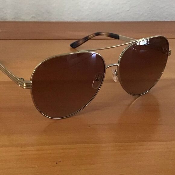 Tory Burch Kira Gold Aviator Sunglasses TY 6078 with Orange Case - Picture 5 of 10